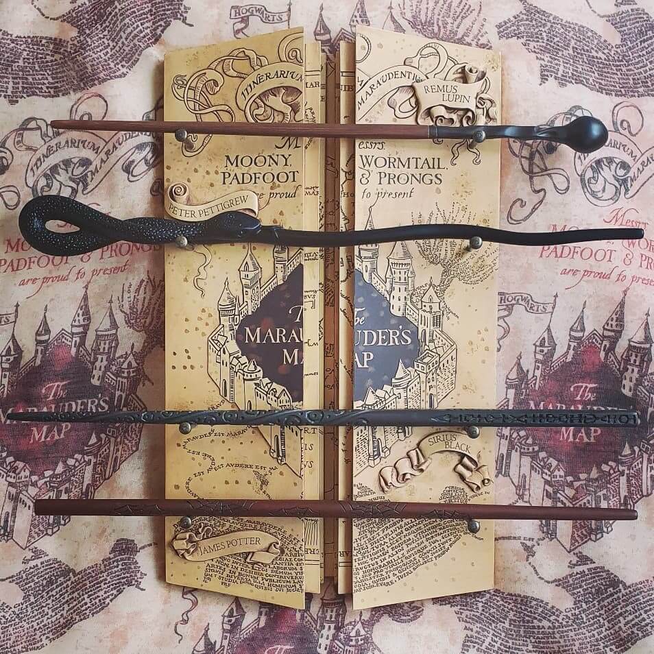 HARRY POTTER - Présentoir 4 baguettes - La carte du maraudeur :  : Display Noble Collection Harry Potter